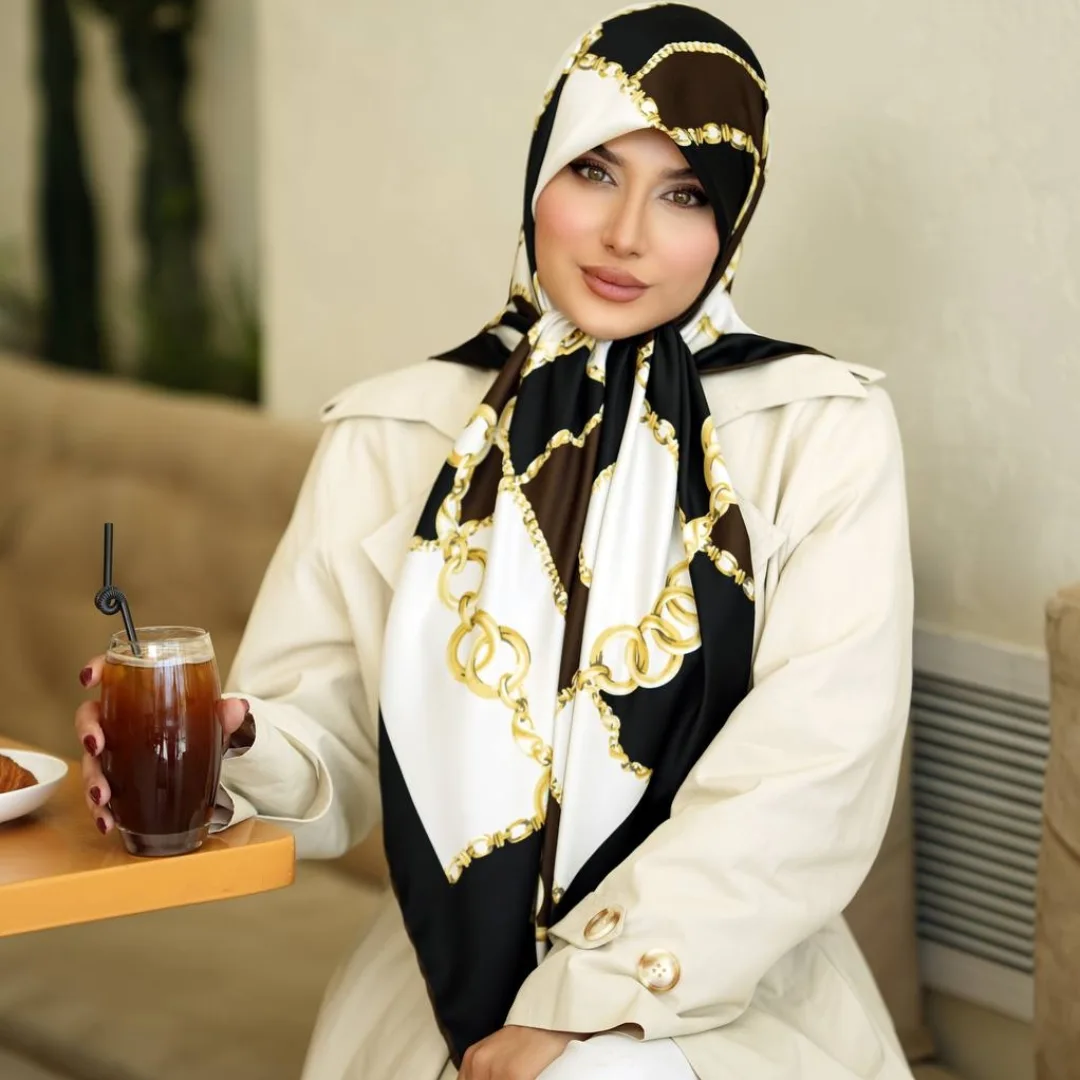 روسری ابریشم توییل G O L D S C A R F ۱۱۶ قواره ۱۴۰