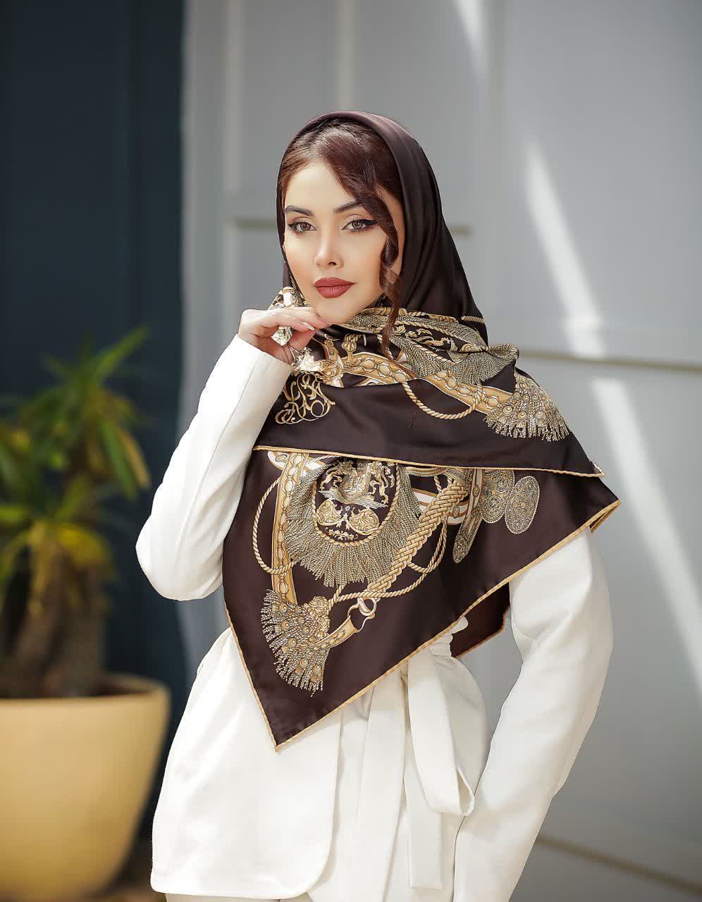 روسری ابریشم رایان