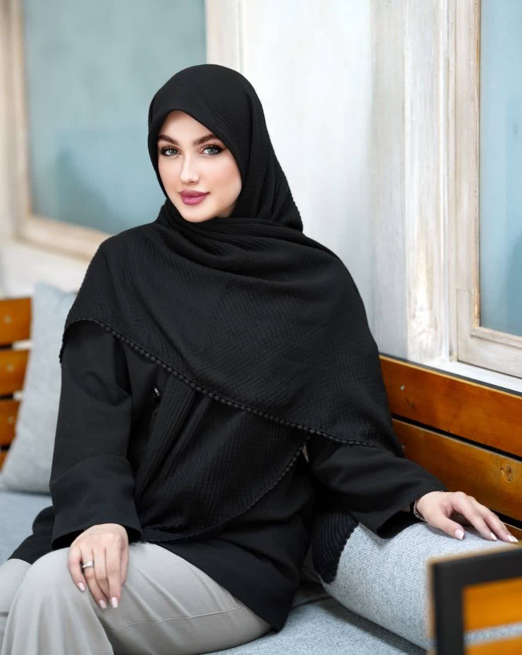 روسری نخ پلیسه دورعدسی ساده مشکی