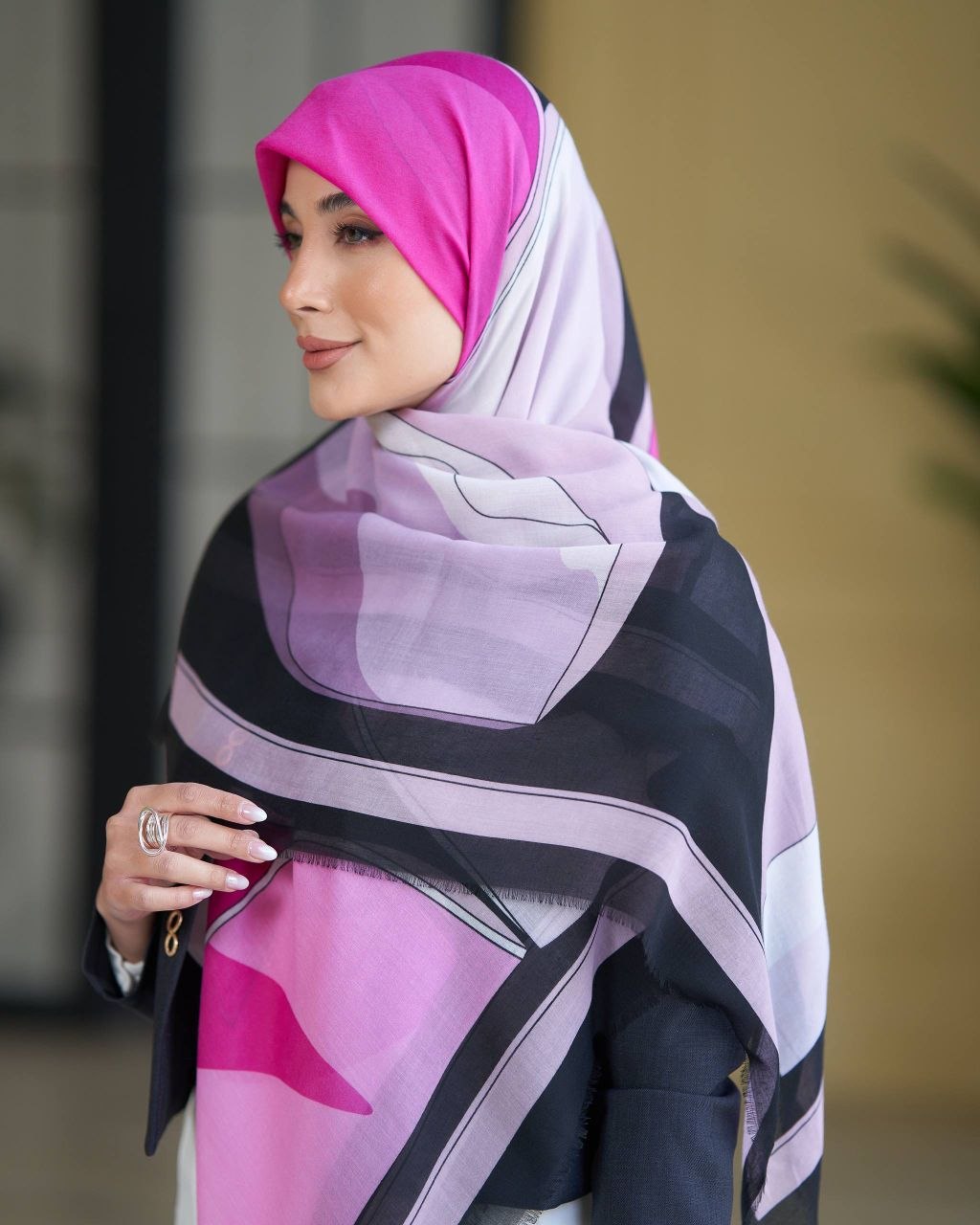 روسری نخ یونیک وارداتی دور ریش
